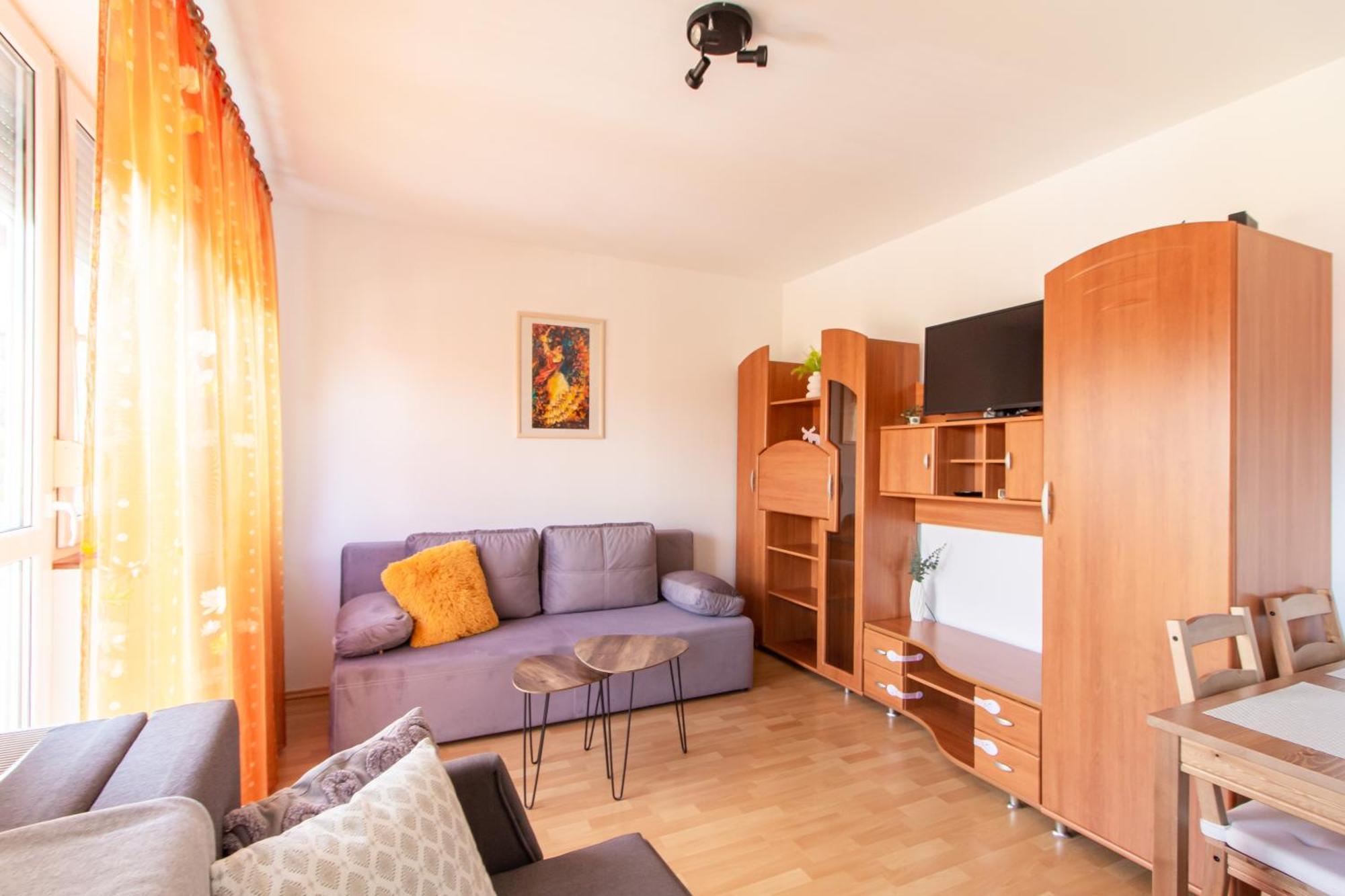 Viky'S Apartment Győr Zewnętrze zdjęcie
